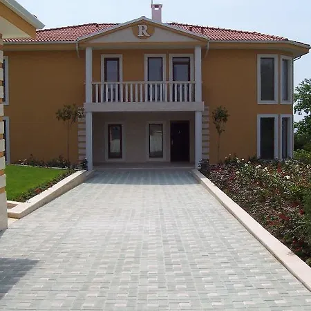 Bg Club House Semesterbostad